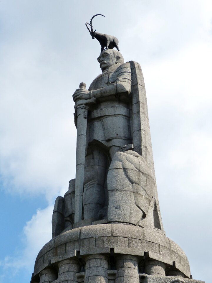Historically statue bismarck