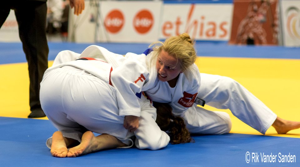 Selina Delen (JC Asahi Wilrijk) vs Caroline Schreiber (Sprimont Judo Team)