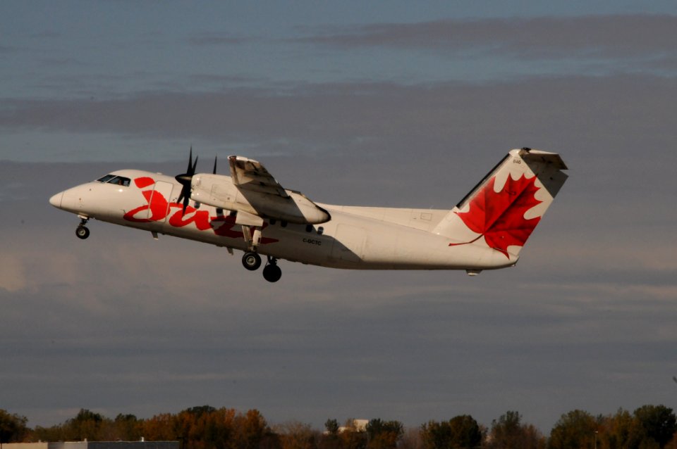 C-CGTC, DHC-8-100 Dash 8/8Q