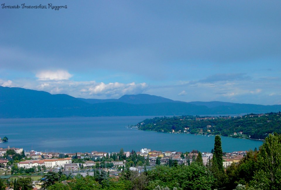 Panoramica Salò Brescia Lombardia Italia