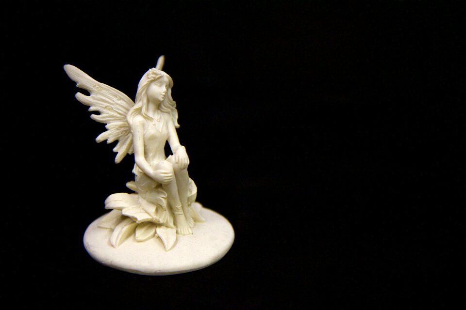 Ceramic figure angel