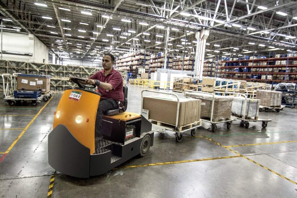 Worker industry pallet