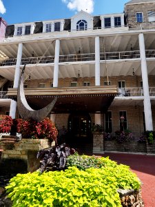20180830 Eureka Spring Crescent Hotel + Railwat station