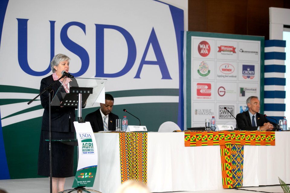 20191028-DEPSEC-EMBASSY-GHANA00006