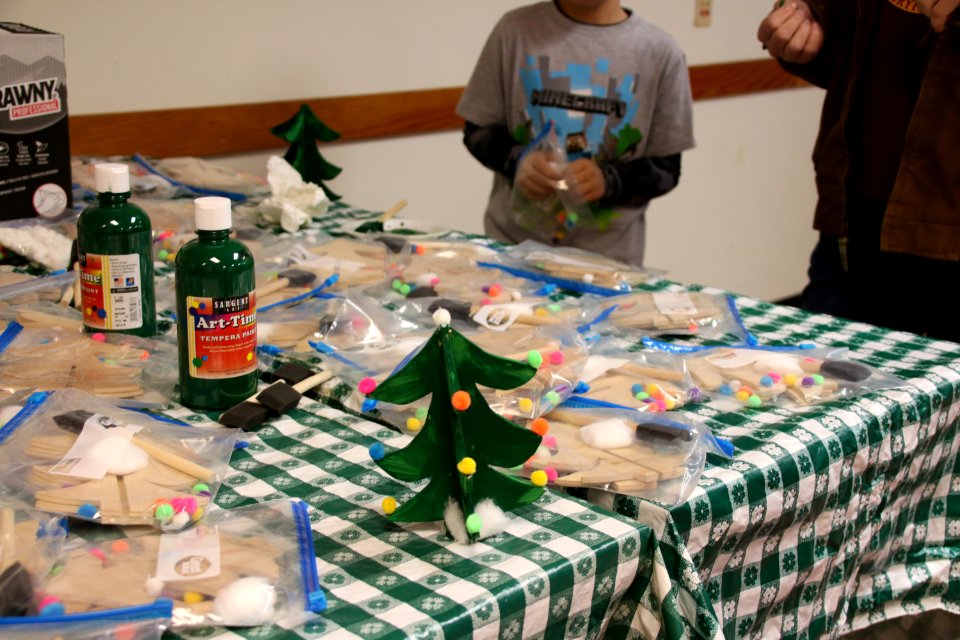 Craft activity at the 2018 Festival of Christmas Past, December 8, 2018--Warren Bielenberg