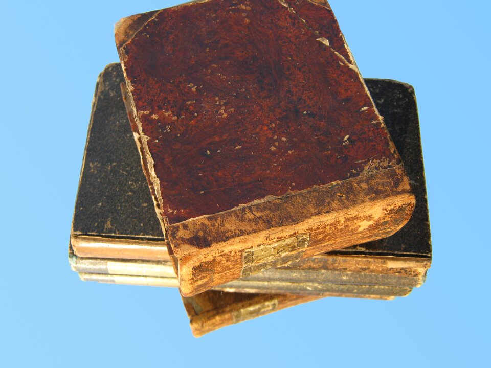 Retro read used books