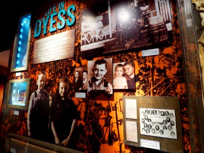 2180821 Nashville country music hall of fame museum