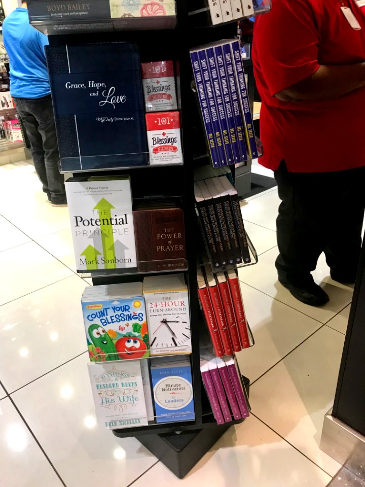 2180902 Atlanta airport to Zurich. Have you read any good books recently?