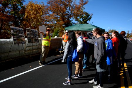 Landscape Architect Herb Kupfer talks to students on Foothills Parkway Education Day, 11-7-2018--Chalice Keith