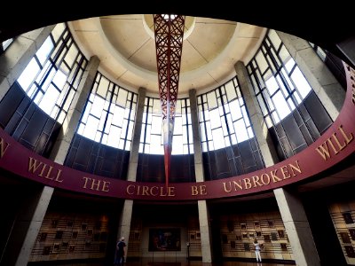 2180821 Nashville country music hall of fame museum