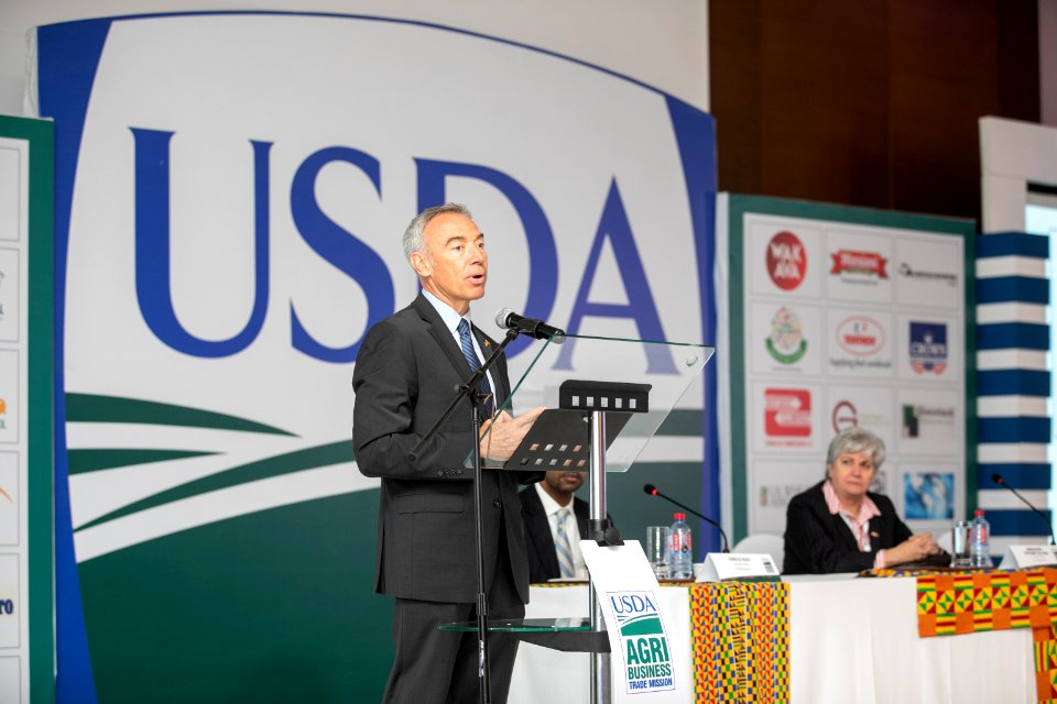 20191028-DEPSEC-EMBASSY-GHANA00011
