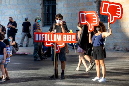 Demonstration  - Unfollow Bibi