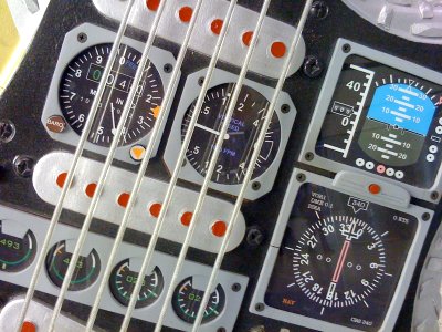 2010/365/51 Strings, Knobs, and Dials