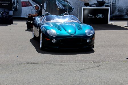 Jaguar Concept Auto photo