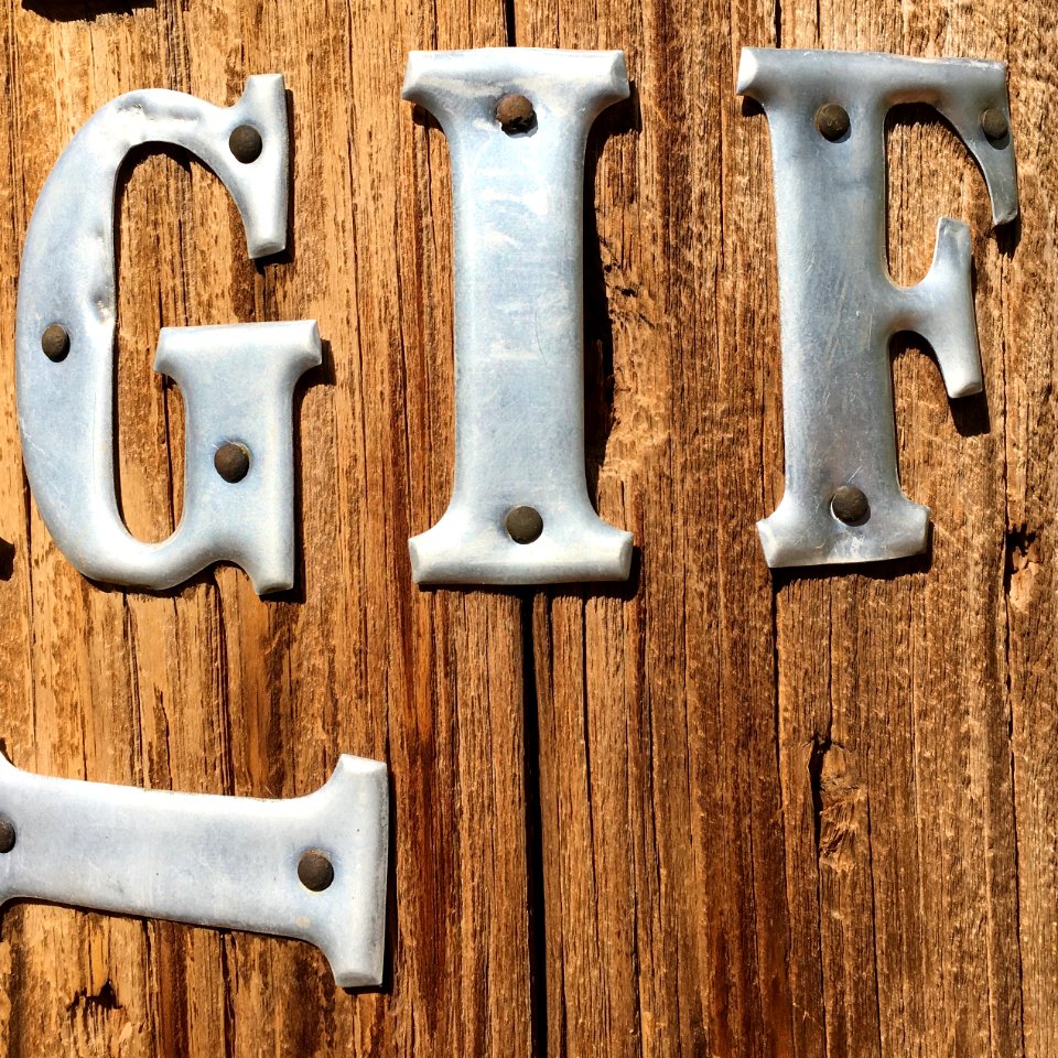 On the Telephone Poles It is a Hard "G"