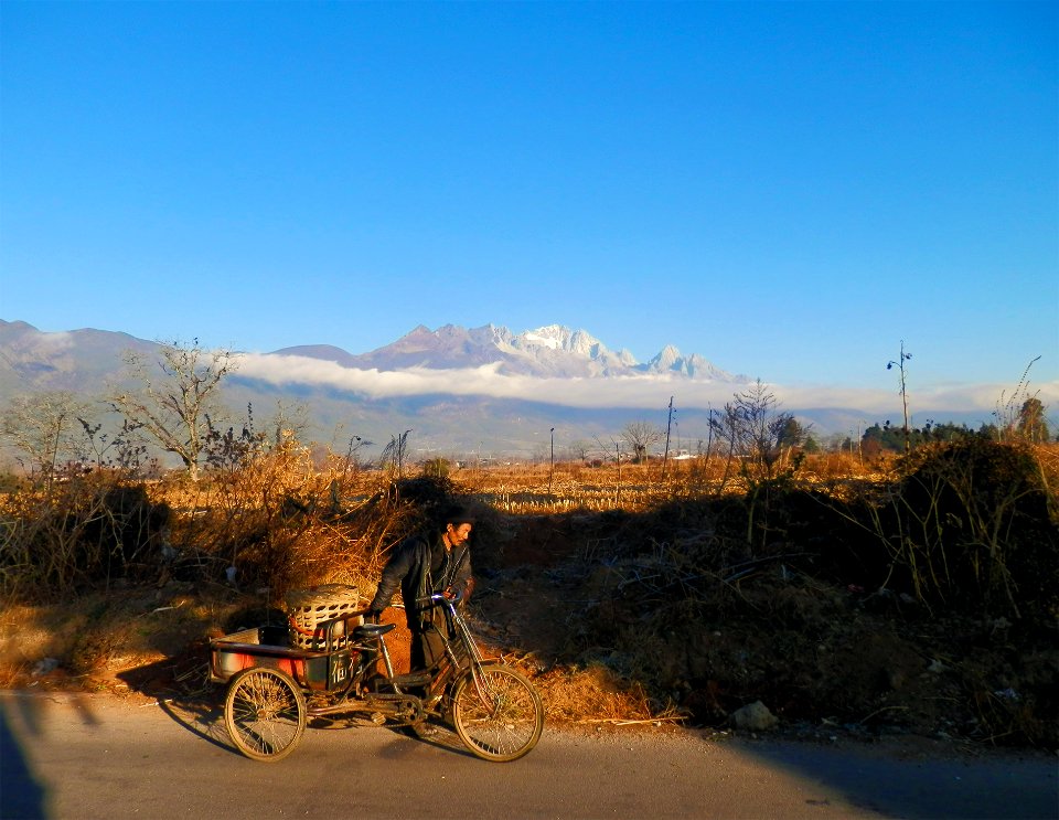 Jade Dragon Snow Mountain, Baisha