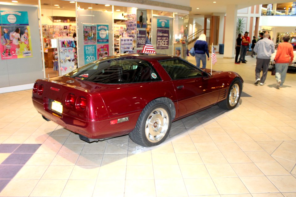 Corvette's Salute To all Veterans