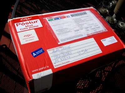2009/365/31: Parcel from Iceland