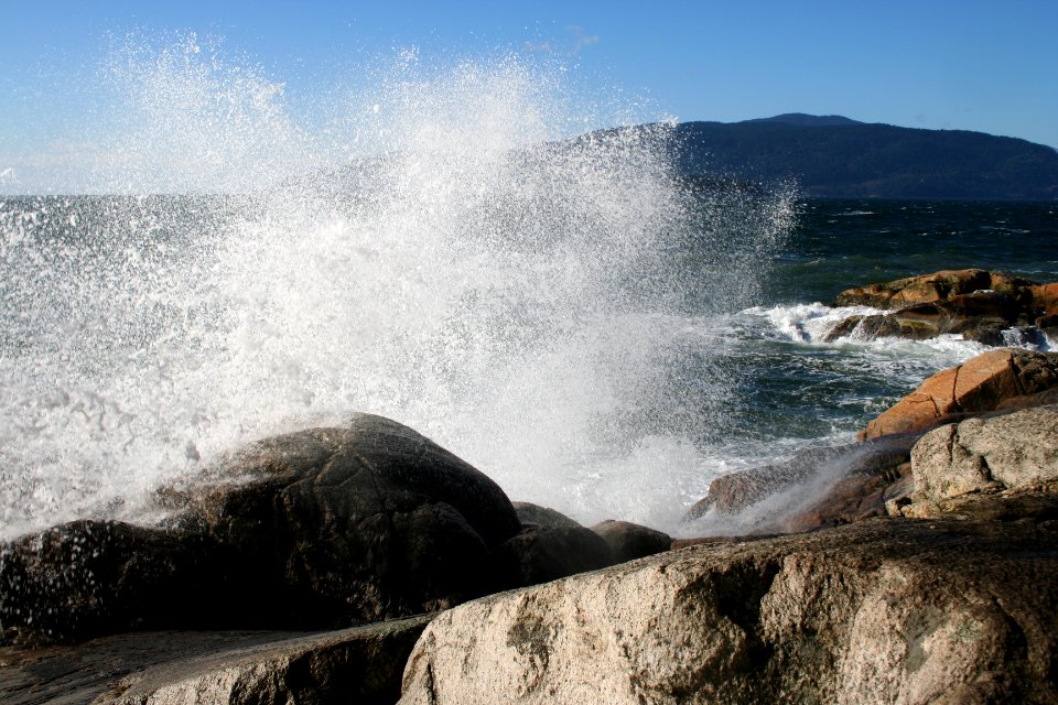 Wave Crash