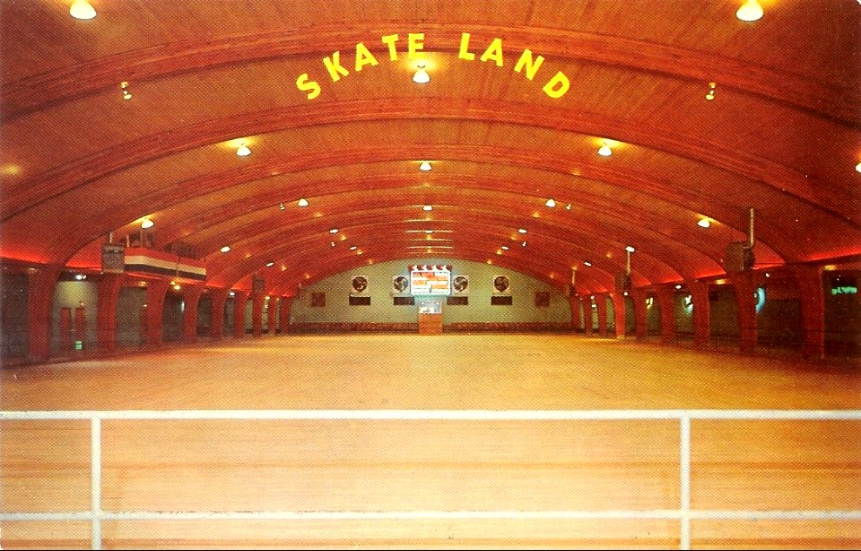 circa late 1950s postcard, Skateland skating rink, Summer Avenue, Memphis, Tennessee
