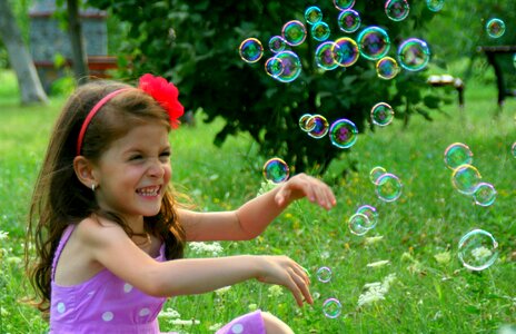 Smile grass bubbles