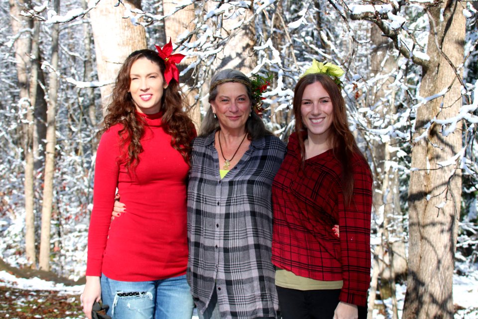 Wreath-making volunteers pose for photo, December 2017--Warren Bielenberg