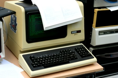 DEC VT100