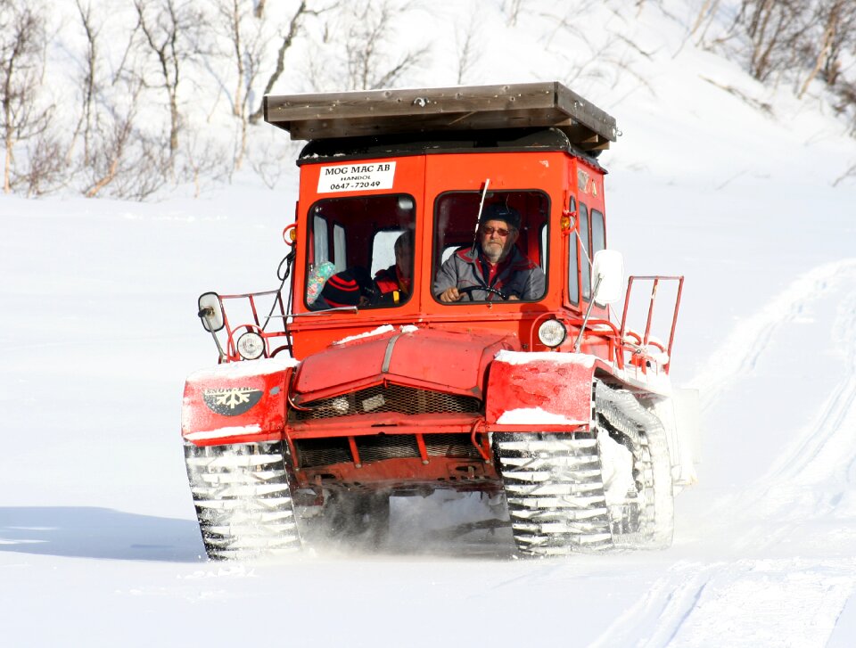 Transport snow snowmobile