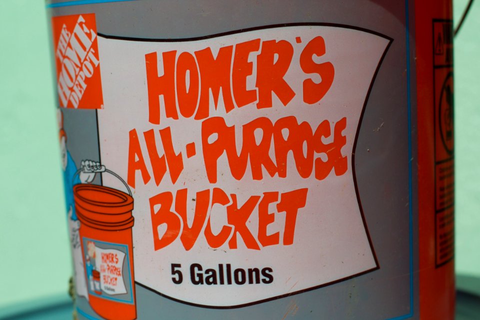 Doh Bucket