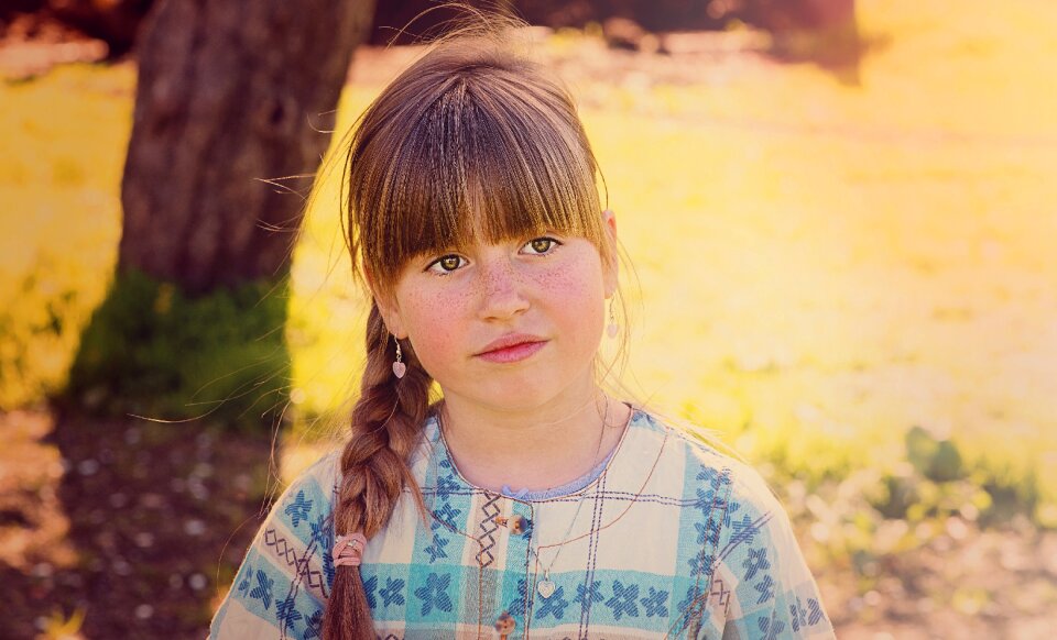 Child face out