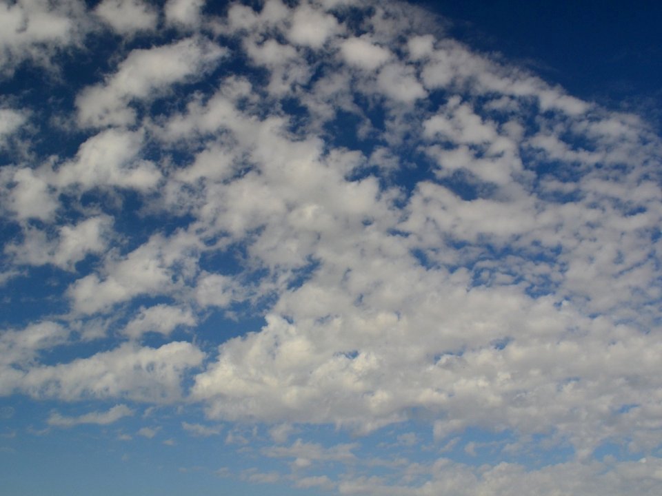 scattered-clouds-day