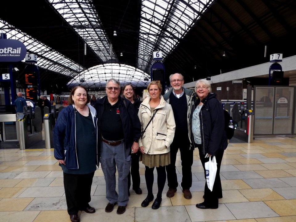 Watts at Glasgow Queen St Station (2015 Sep 13)
