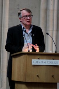 Stephen Hodder delivers the 2014 Gresham Special Lecture photo