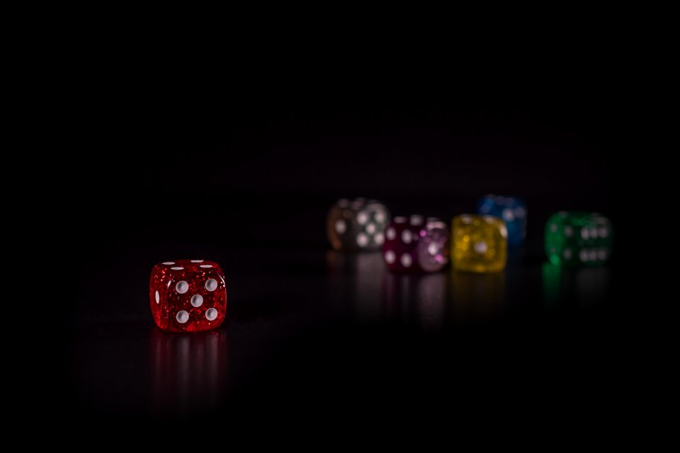 Light glass cube win