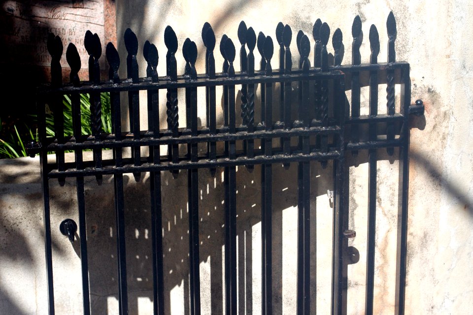 Gates and Shadows Blend