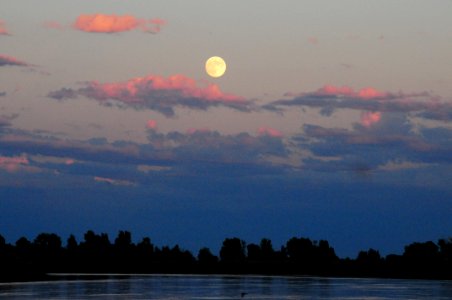 Moon rising over Seedskadee National Wildlife Refuge