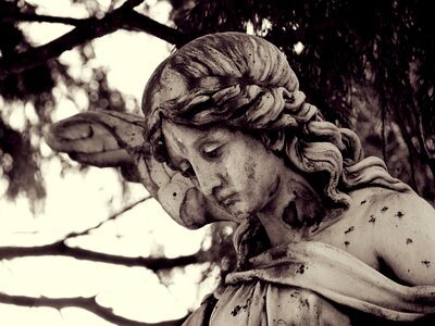 Death condolences commemorate