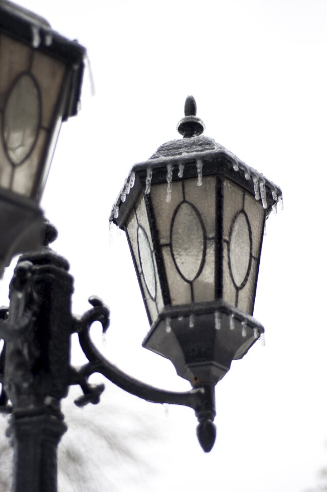 White ice light