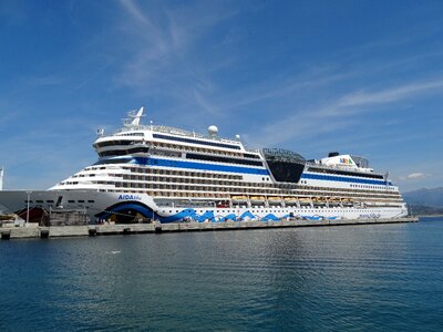 Vacations port cruise ship photo