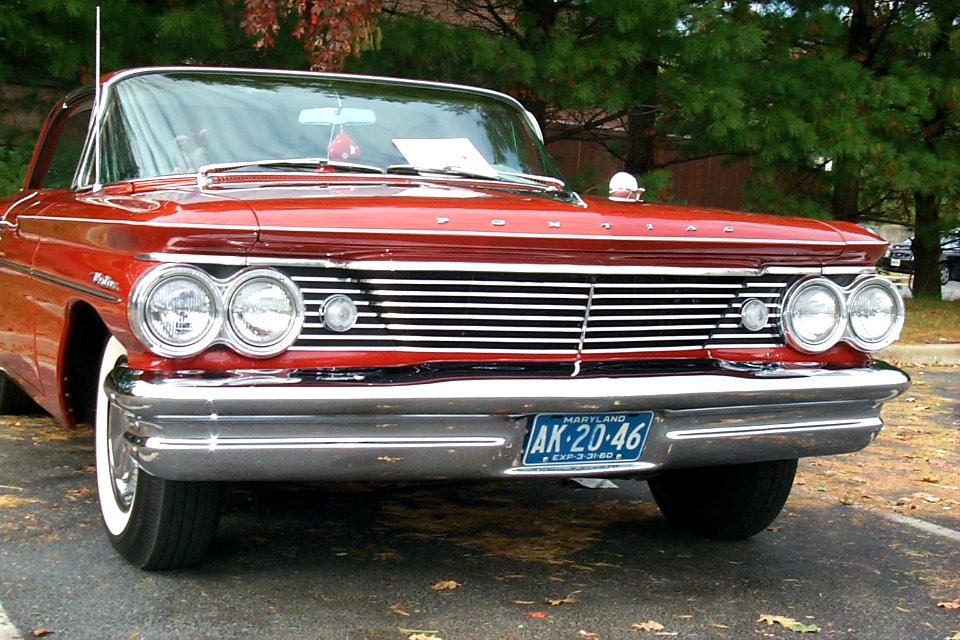 Pontiac Car Show 2003, Capitol Cadillac