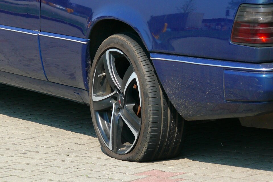 Wheels profile mature photo