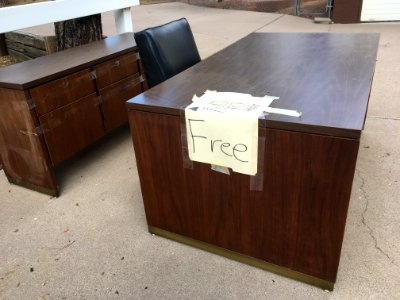 Free As in 1970s Desk