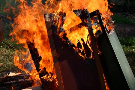 Furniture daytime burn