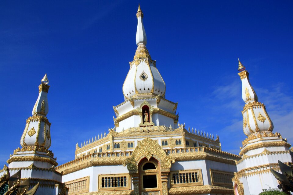 Thailand temple complex pha nam yoi