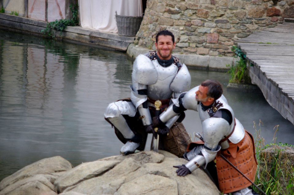 tentative d'extraction d'excalibur au puy du fou