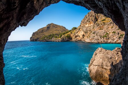 Cliffs horizon beauty