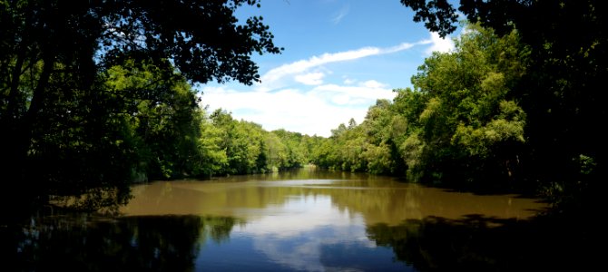 Roosthole Pond