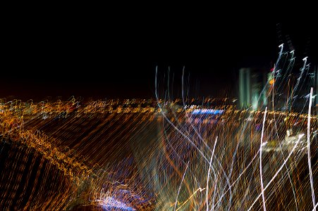 Lightpainting Doha Night Lights (shake and bake)