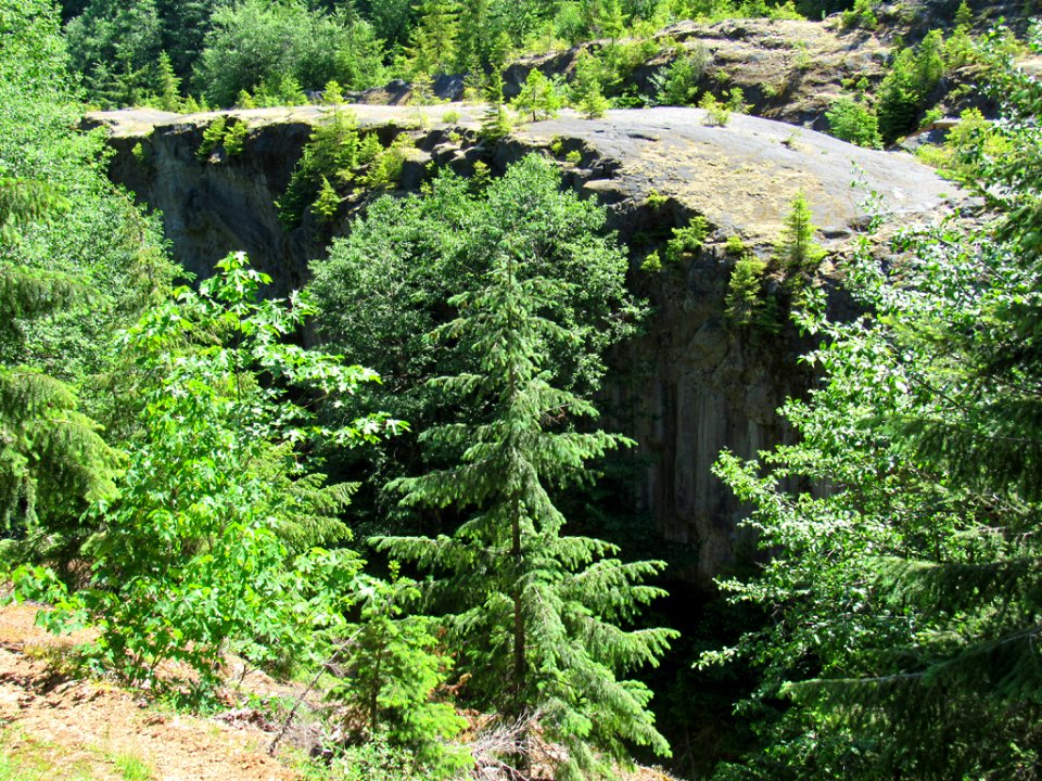 Lava Canyon Trail at Mt. St. Helens NM in WA