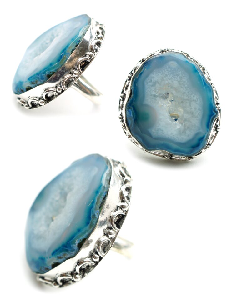 Ring display silver